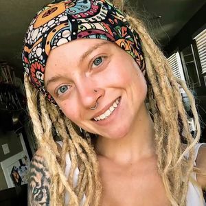 Meet your Posher, Madeline